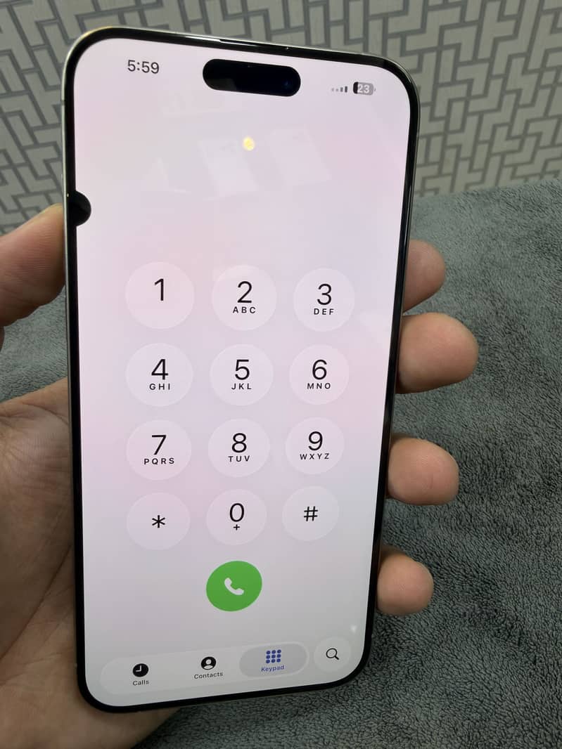 iPhone 15 Pro Max  (DOT) 4