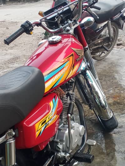 Honda 125 25/26model lush condition he koi msla nai he