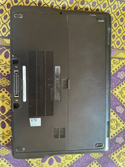 Core i5 5th Generation 128 GB SSD 8GB RAM DDR3