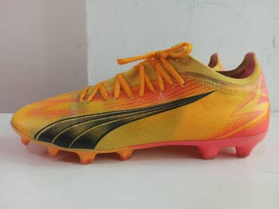 PUMA evoSPEED 4.5 Tricks FG Football Studs, UK 10.5 / EU 45