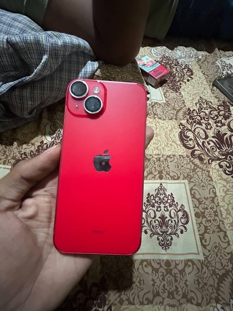Apple iPhone 14 3
