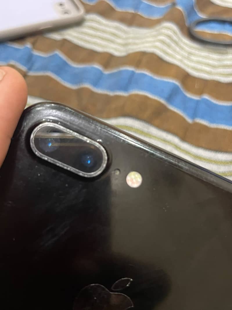 Apple iPhone 7 Plus 7