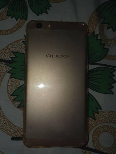 OPPO F1s