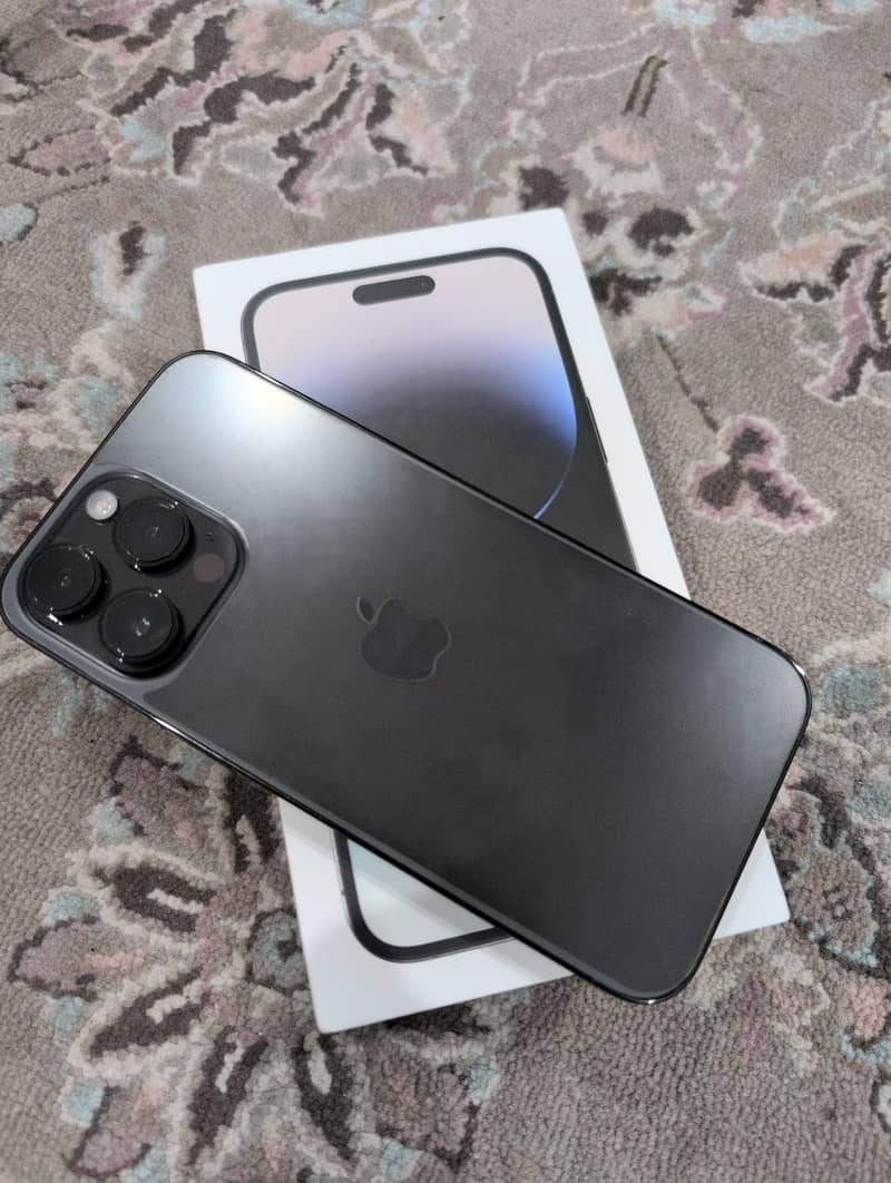 Apple iPhone 14 Pro Max 4