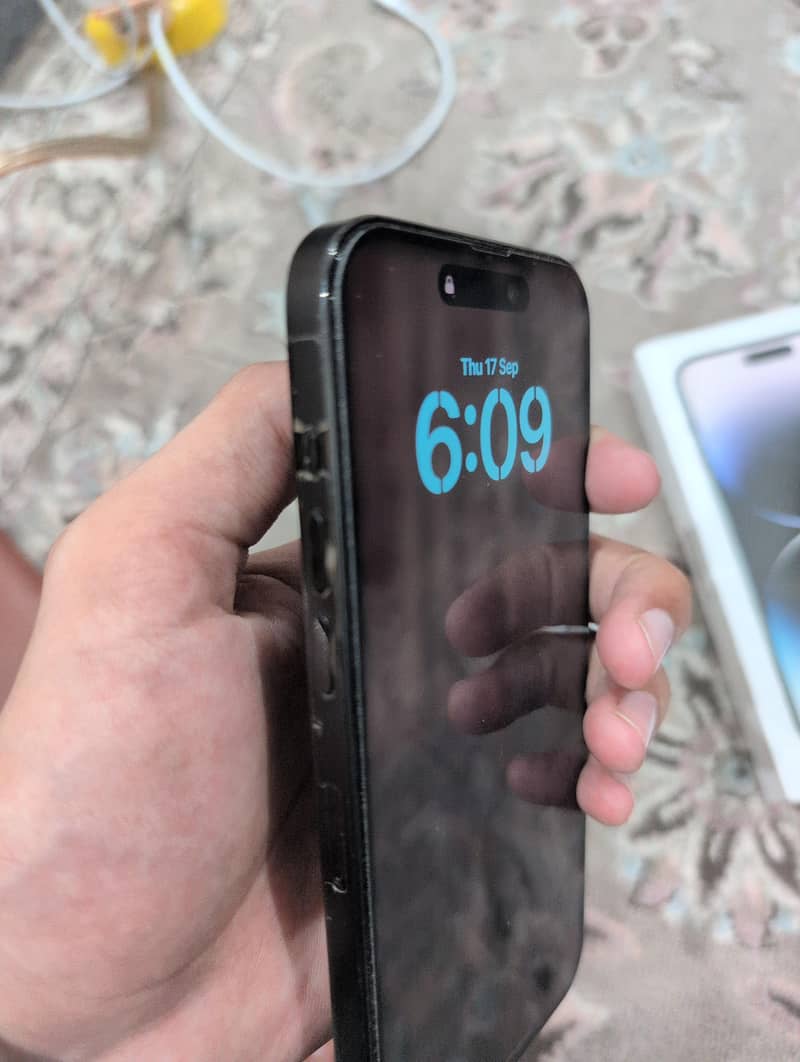 Apple iPhone 14 Pro Max 5