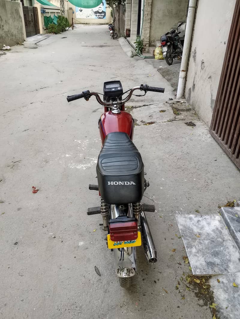 united 70cc 0