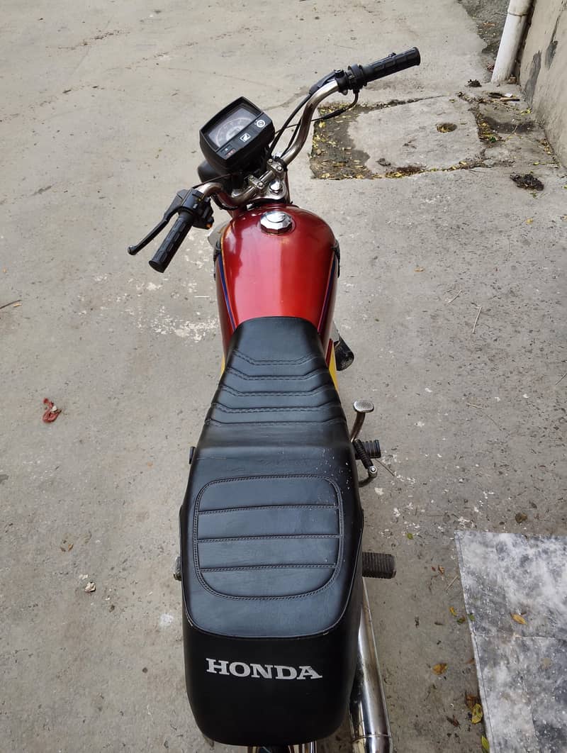united 70cc 10