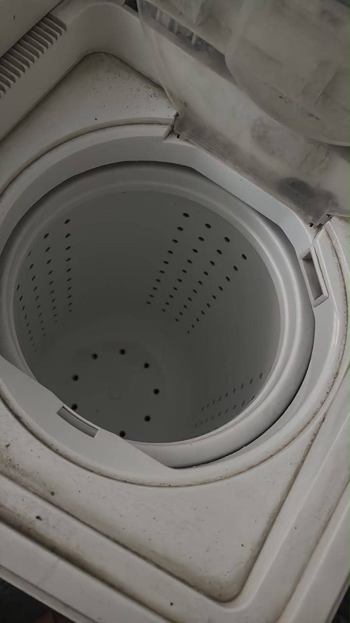 Washer&dryer machine 1