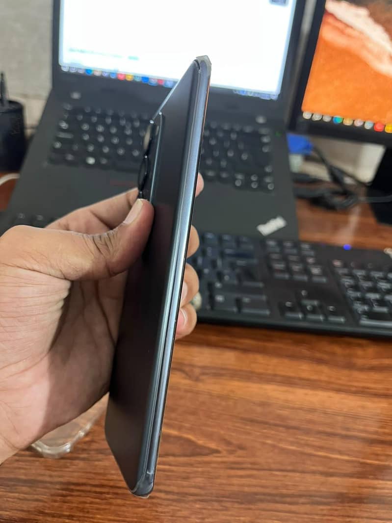 Spark 40 pro+ 5