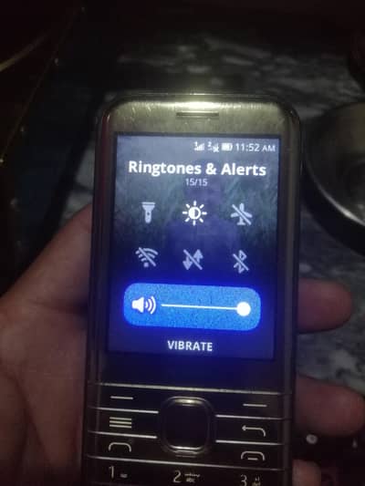 Nokia 8000 4G best for Hotspot original condition