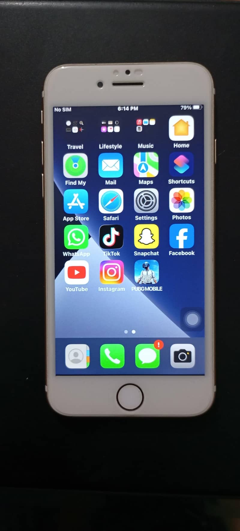 Apple iPhone 7 0