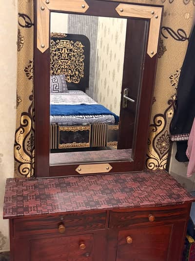 2 King size bed sets