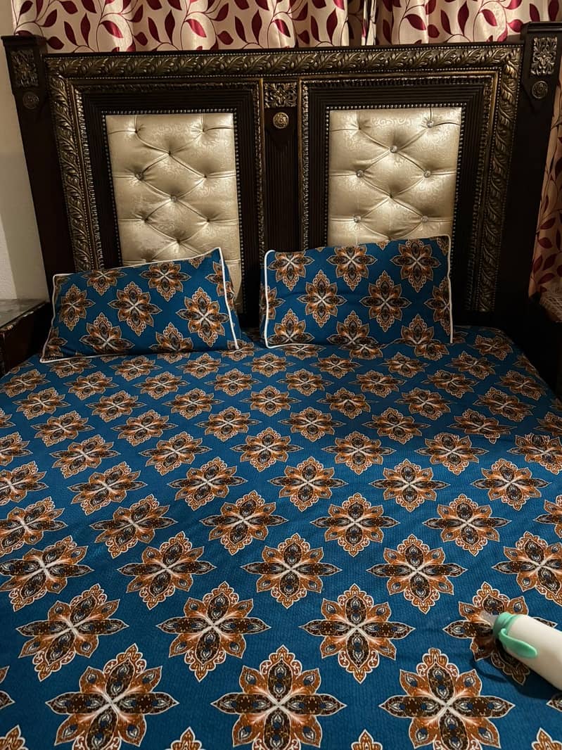 2 King size bed sets 13