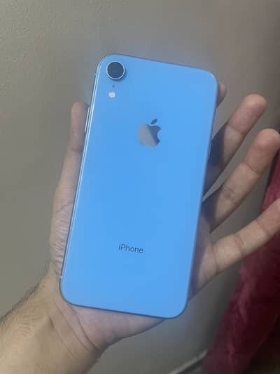 Apple iPhone XR