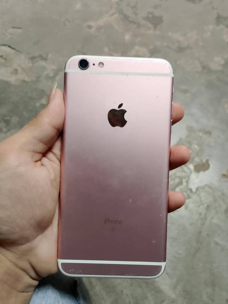 Apple iPhone 6 Plus 1