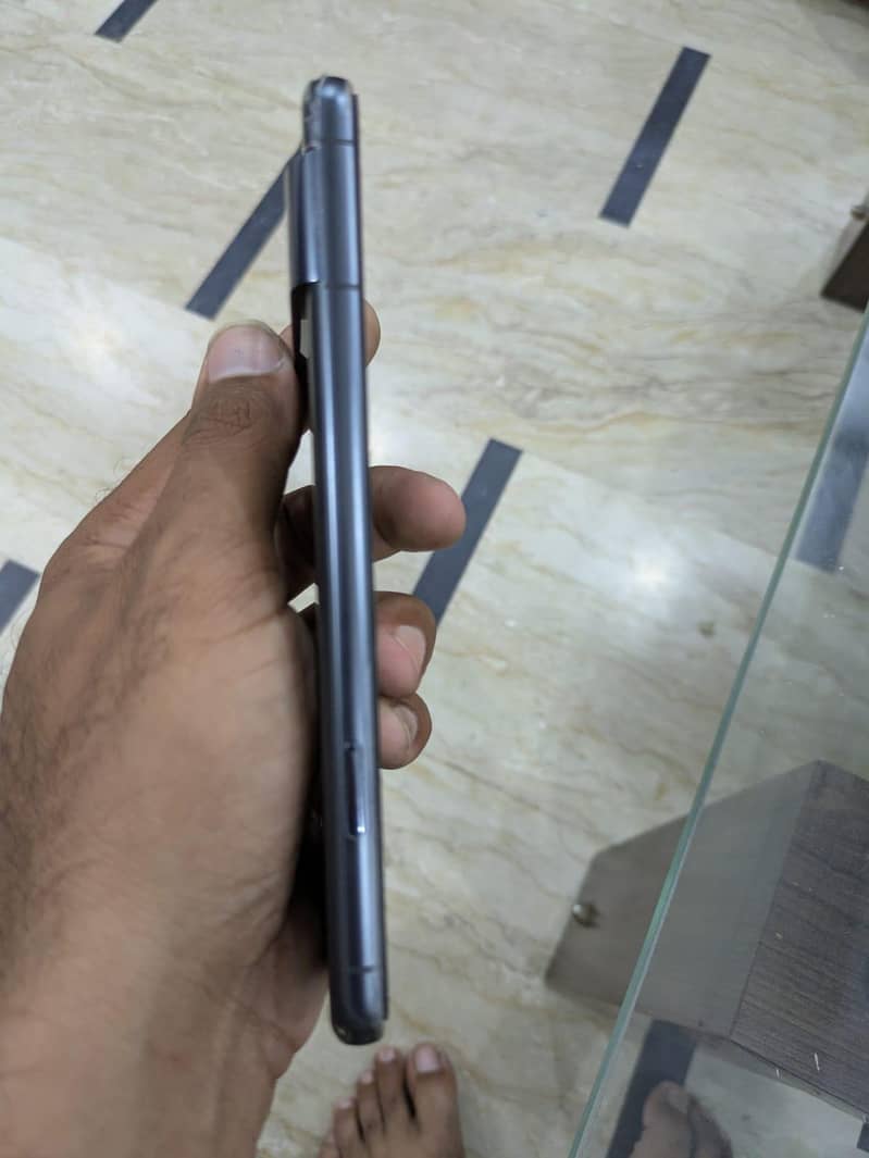 Google Pixel 8 Pro 6