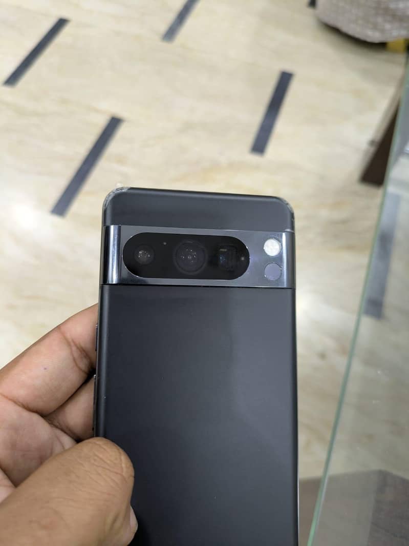 Google Pixel 8 Pro 8