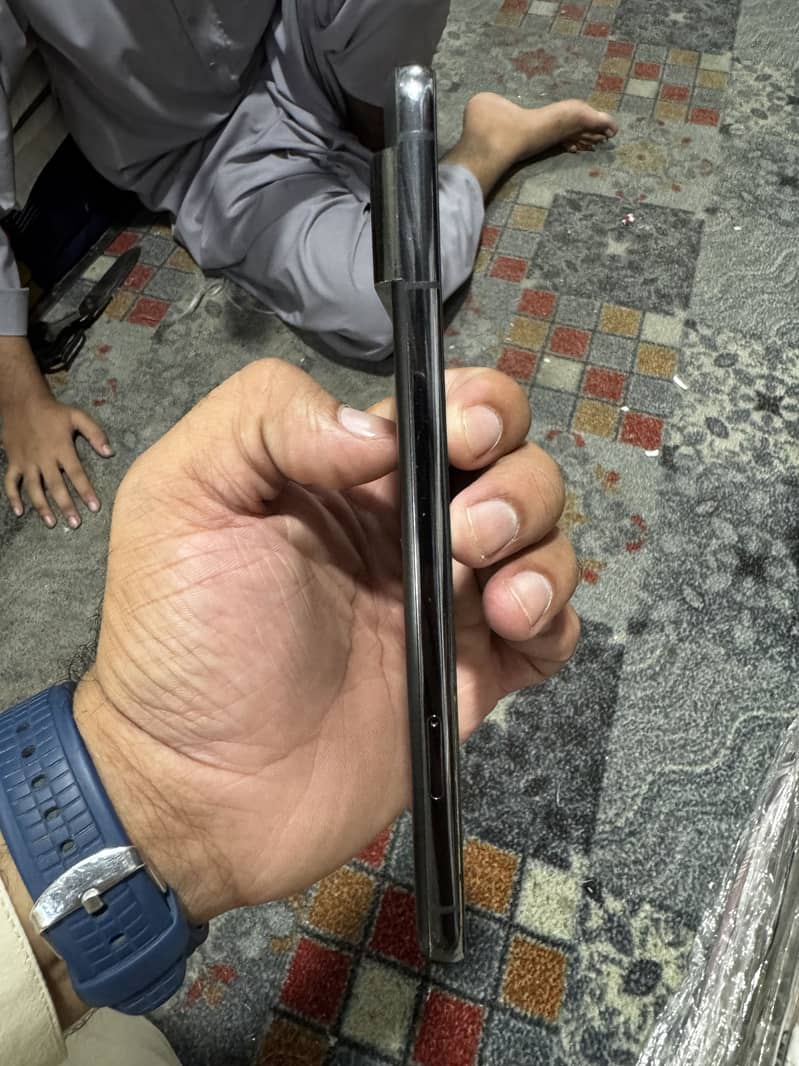 Google Pixel 8 Pro 4