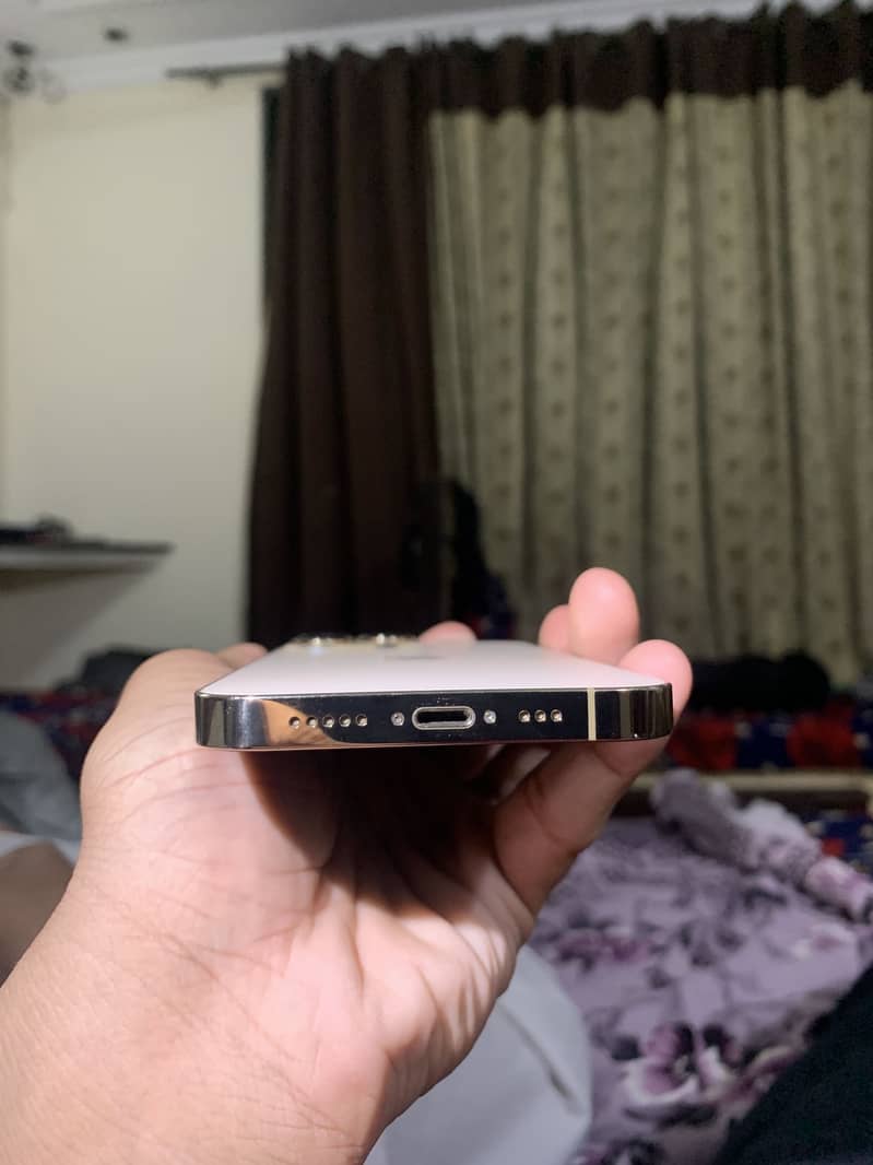 Iphone 13 Pro 4