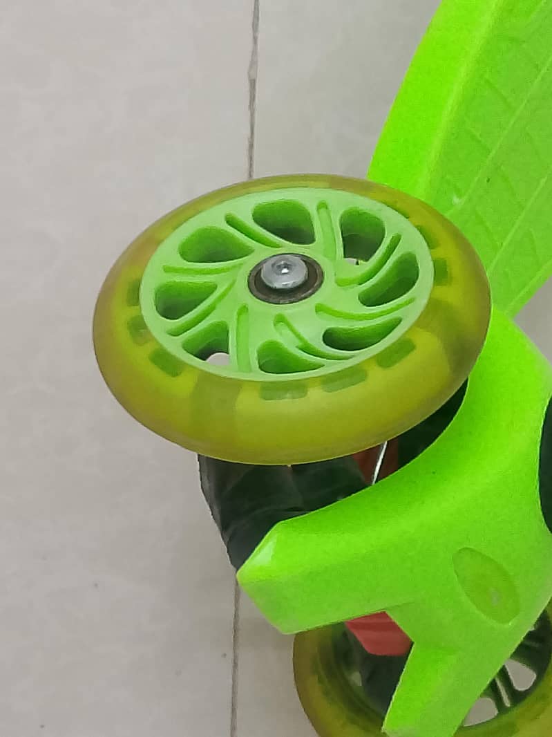 scooty 3