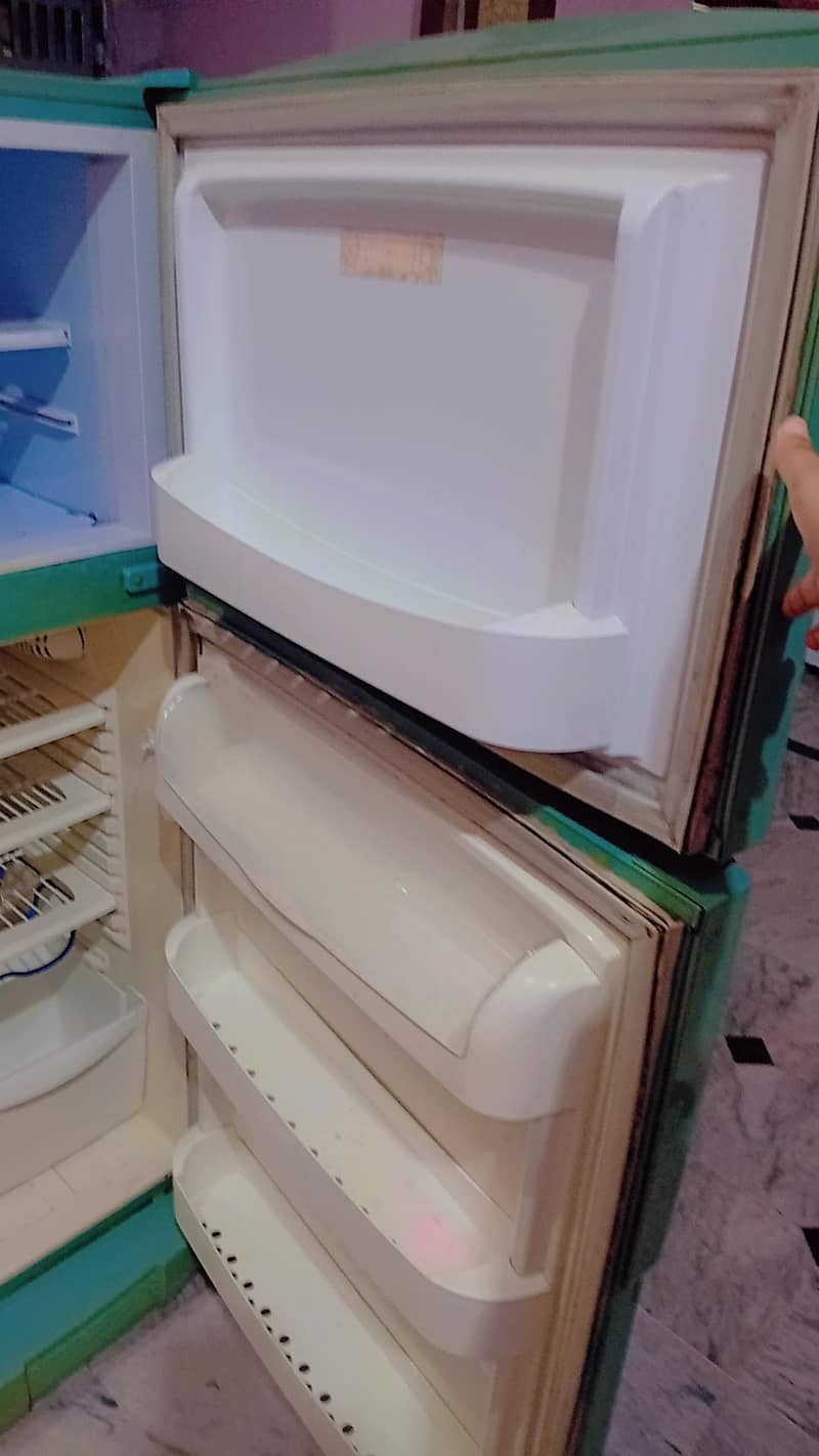 Double Door Fridge 5