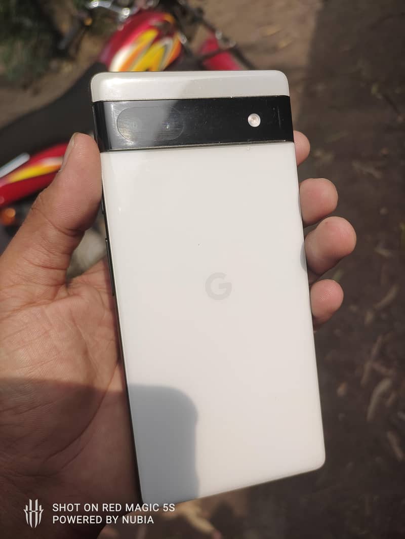Google Pixel 6a 0