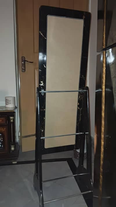 long mirror for urgent sale