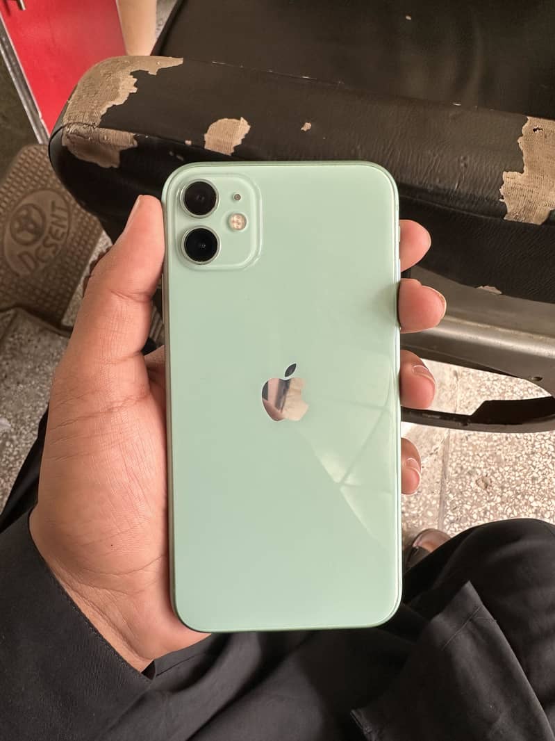 Apple iPhone 11 0