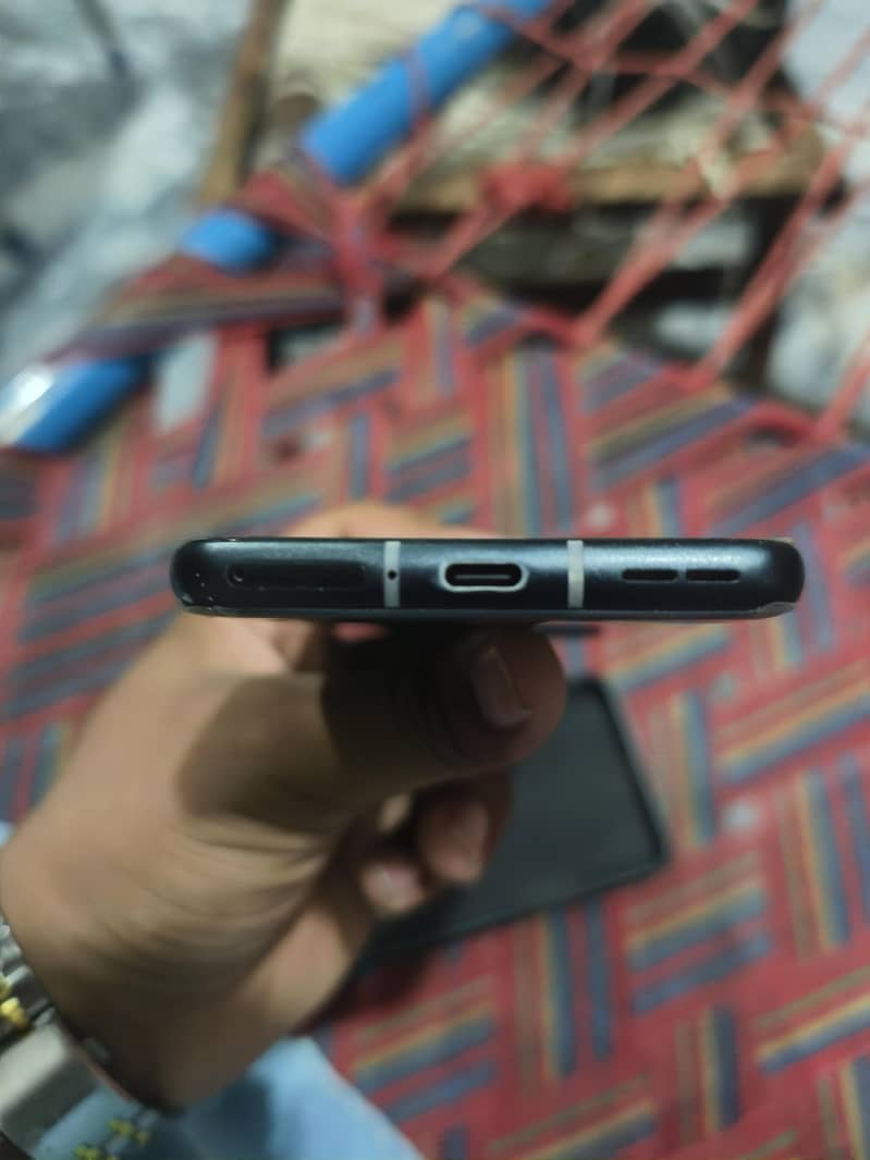 One Plus 9 Pro 4