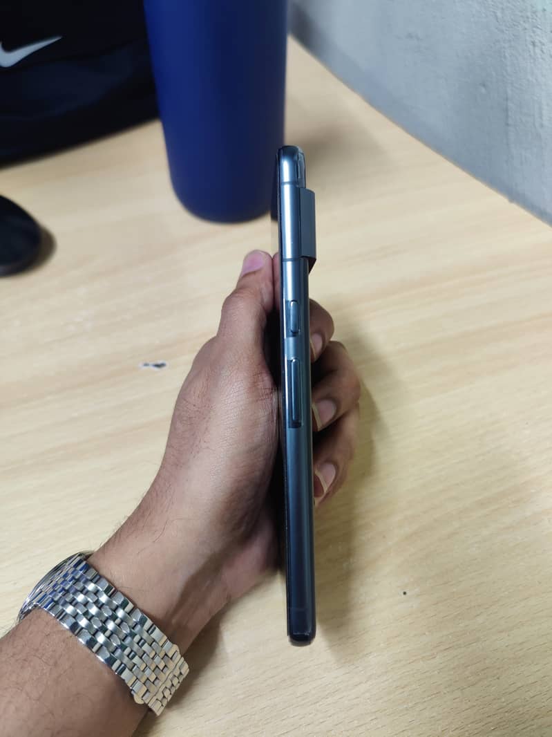 Google pixel 8 pro 3
