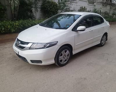 Honda City 2020 Model white colour Manual Transmission