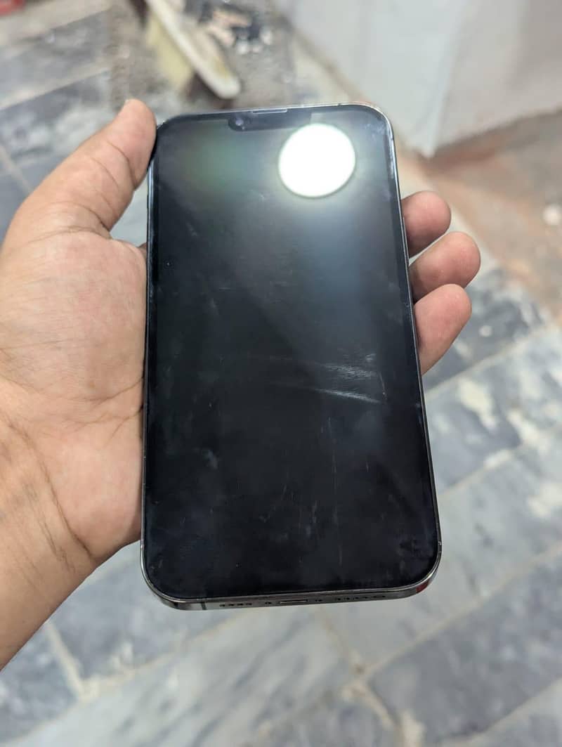 iphone 13 pro max 3