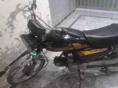 Metro/MR 70 2008 model for sale