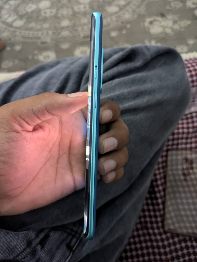 Oneplus 8 Pro 1