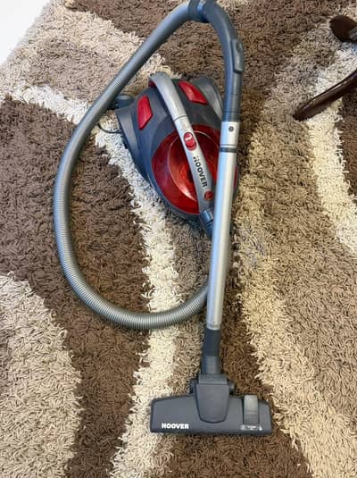 Hover vaccum cleaner