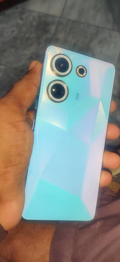 Tecno CAMON 20