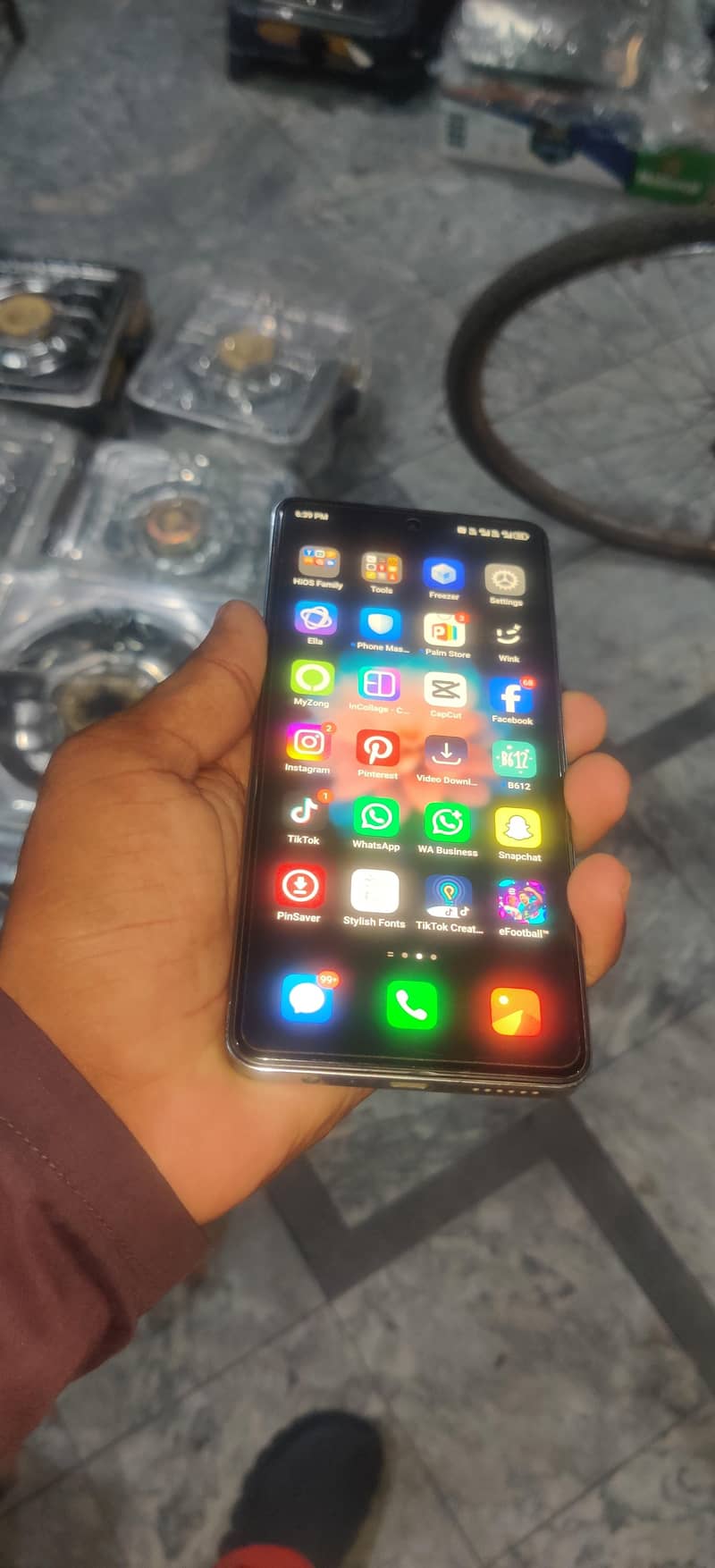 Tecno CAMON 20 2