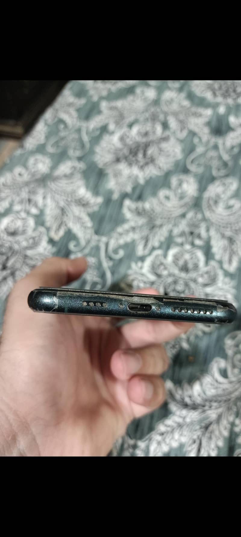 Apple iPhone 11 Pro Max 2