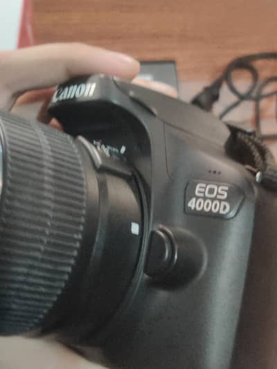 Canon 4000D DSLR Untouch Low Shutter Count & 2 Lenses