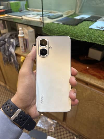 Infinix smart 10