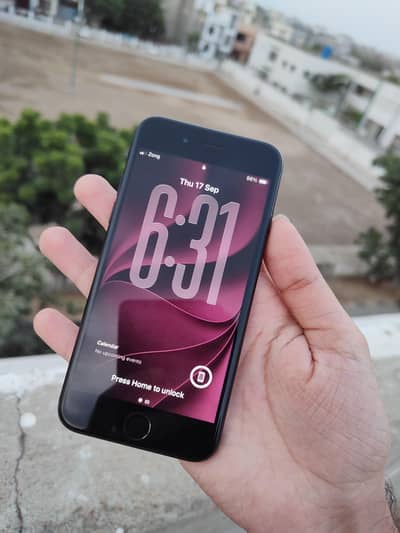 Apple iPhone SE 2020 official Approved