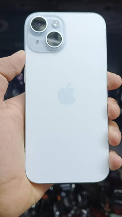 Apple iPhone 15