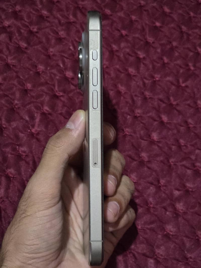 Iphone 15 pro max 1
