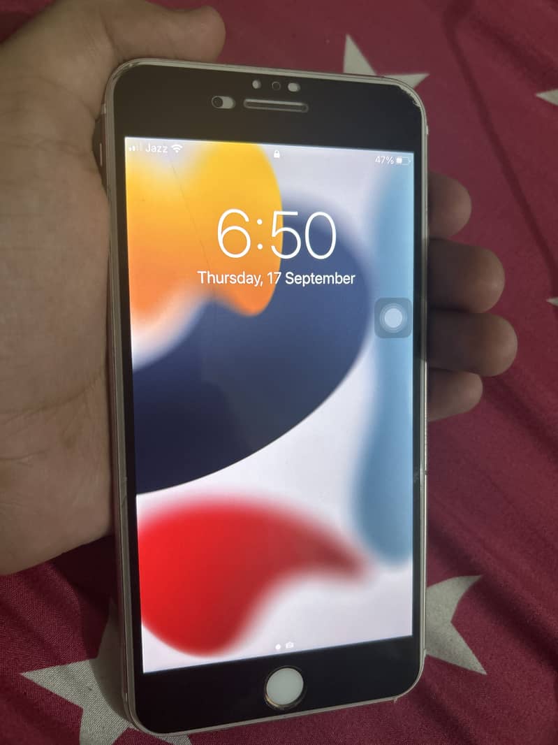 Apple iPhone 7 Plus 1