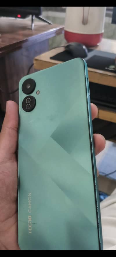 Tecno Camon 19 Neo 6+2 GB Ram 128 GB Room