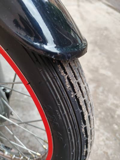 Suzuki GS 150 2015