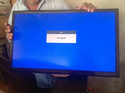 27ich lcd for sell