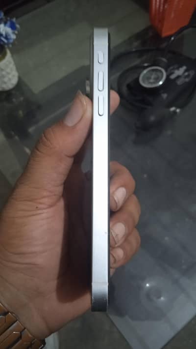 Apple iPhone XR
