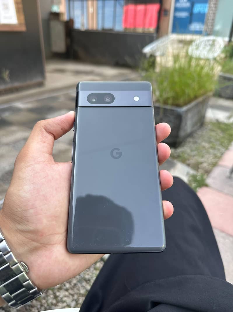 Google Pixel 7a 2