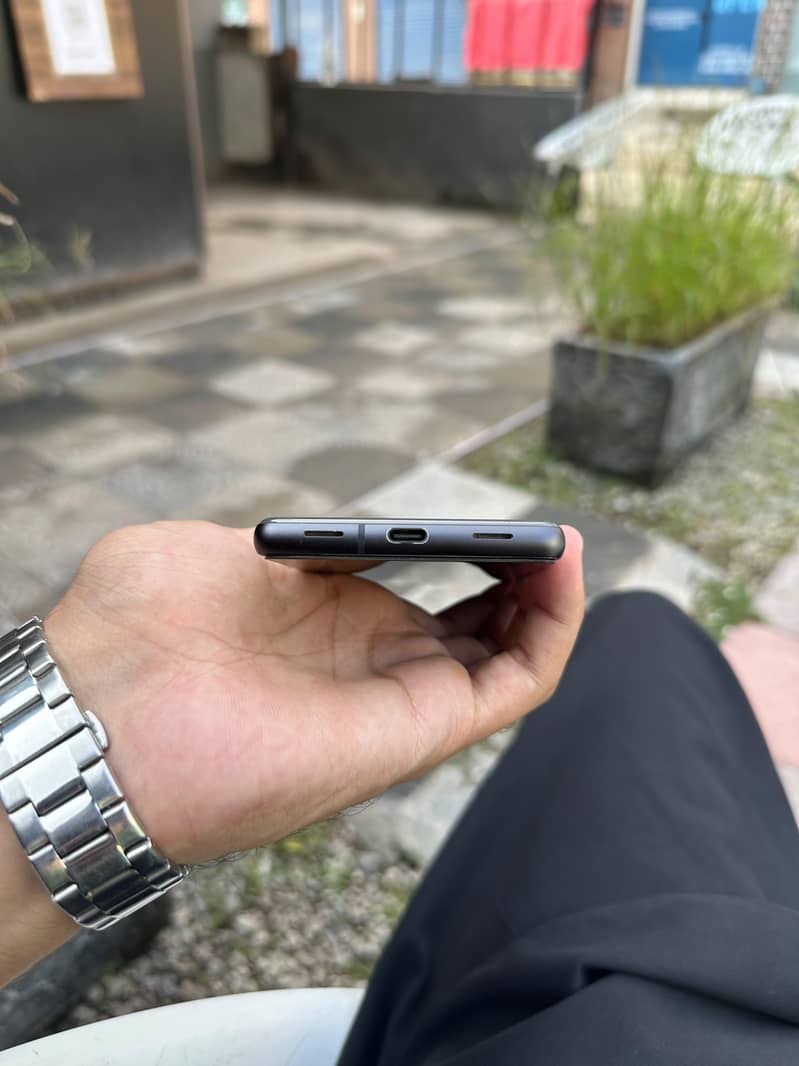 Google Pixel 7a 4